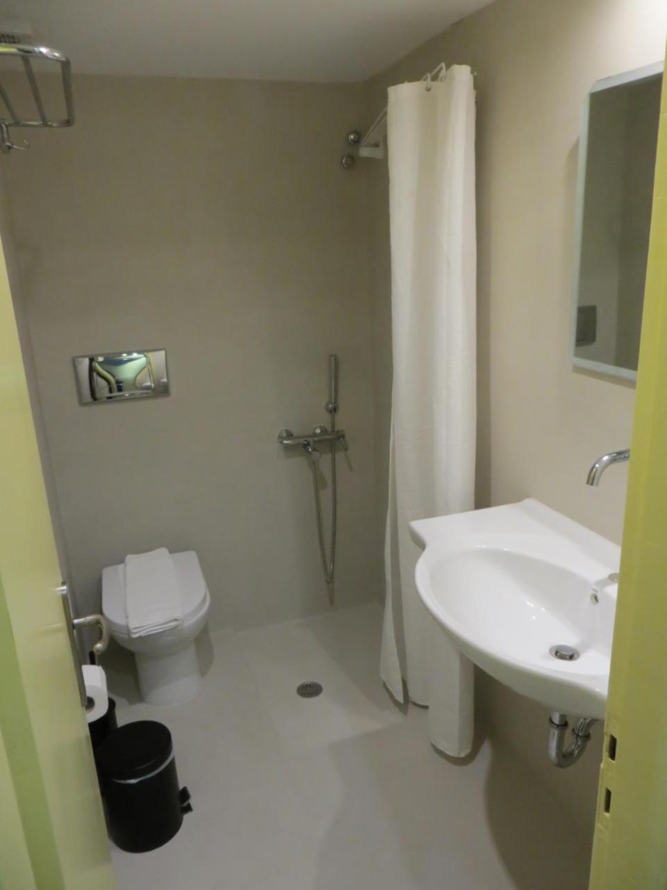Leonidaion Guesthouse Olympie Extérieur photo Bathroom
